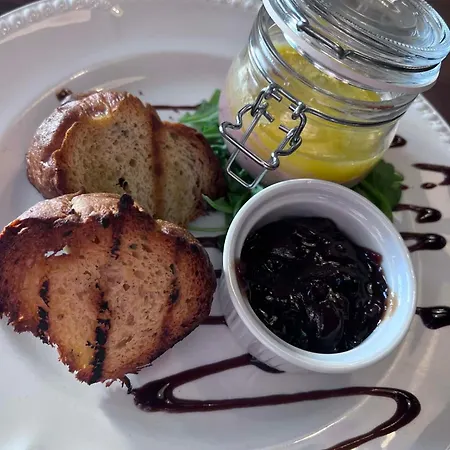 Oda ve Kahvaltı The Downe Arms