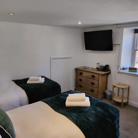 The Downe Arms Bed & Breakfast 3*