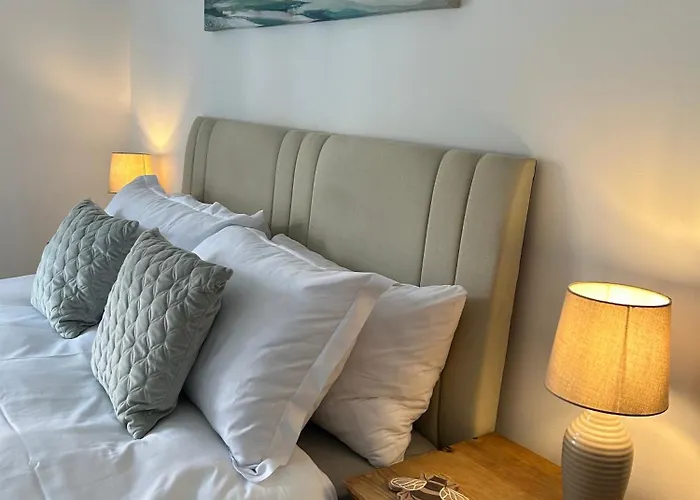 Bed & Breakfast The Downe Arms 3*