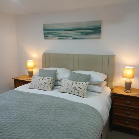 The Downe Arms Bed & Breakfast 3*